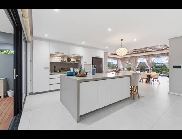 4 BEDROOM FREESTANDING FOR SALE IN SIMBITHI ECO ESTATE